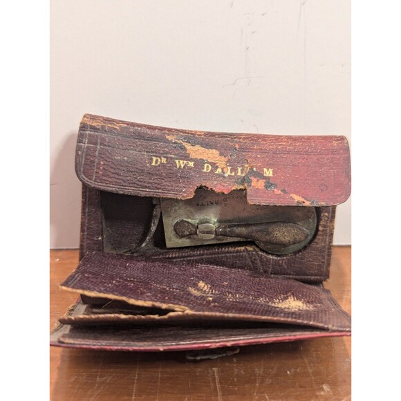 1800's Bloodletting Medical Bleeder Original Case - Picture 8 of 9